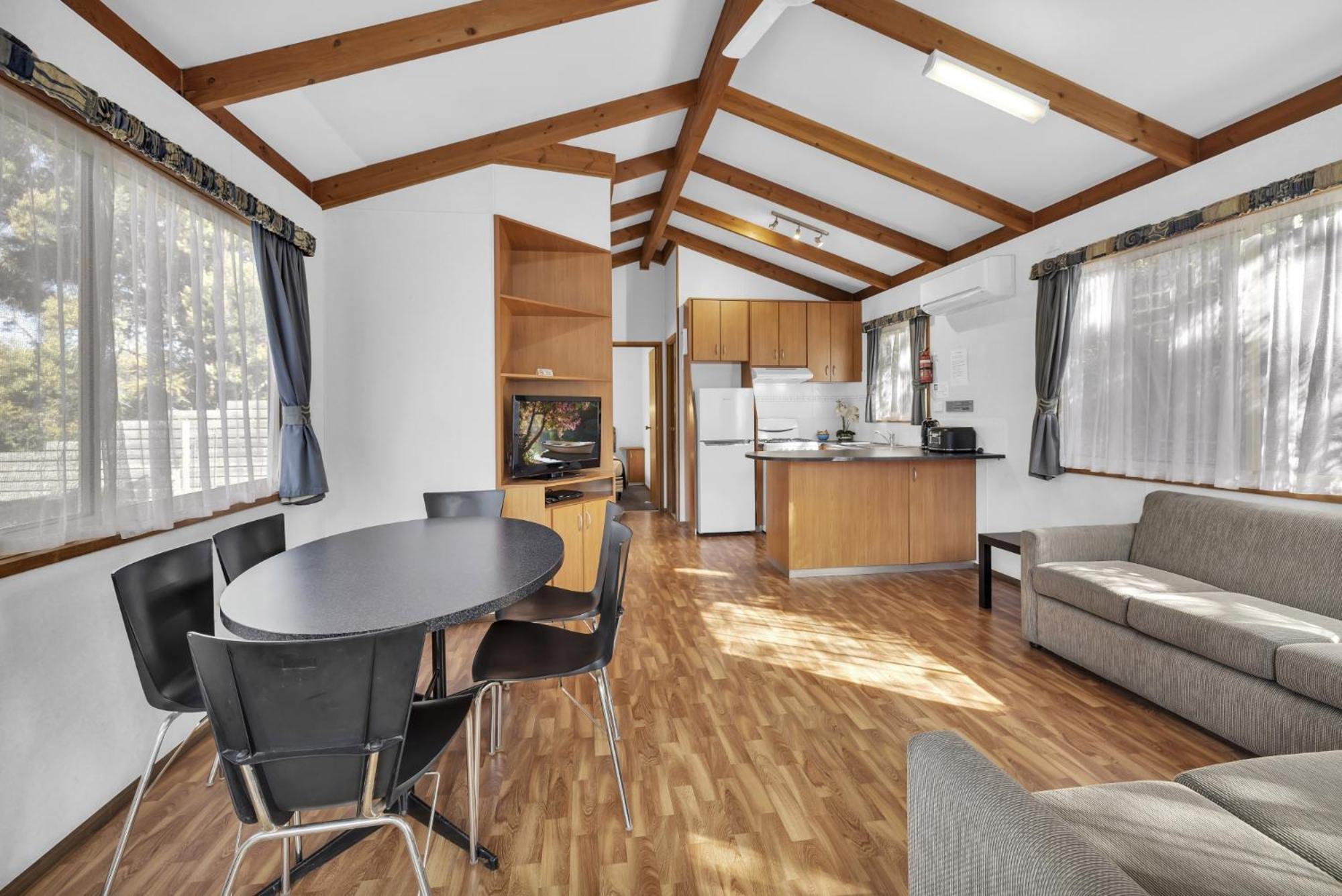 Metung Holiday Villas מראה חיצוני תמונה
