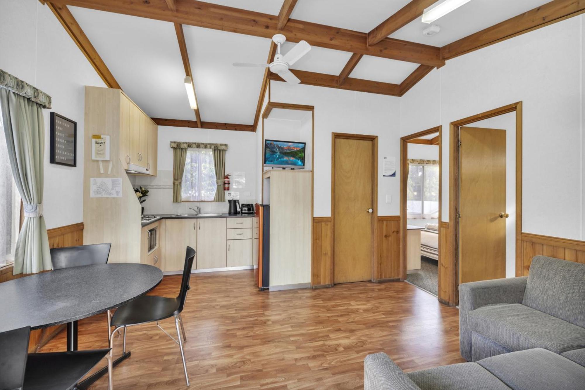 Metung Holiday Villas מראה חיצוני תמונה